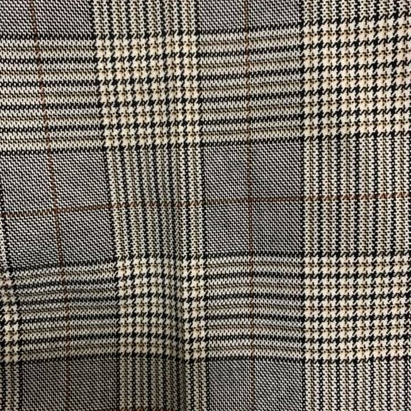 RW&Co - Picture 3 of 3